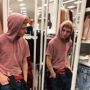 Meet your Posher, Daniel